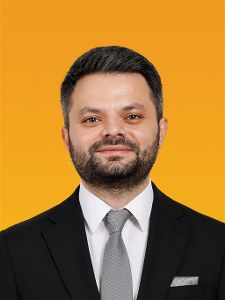 AV. UĞUR YILMAZ